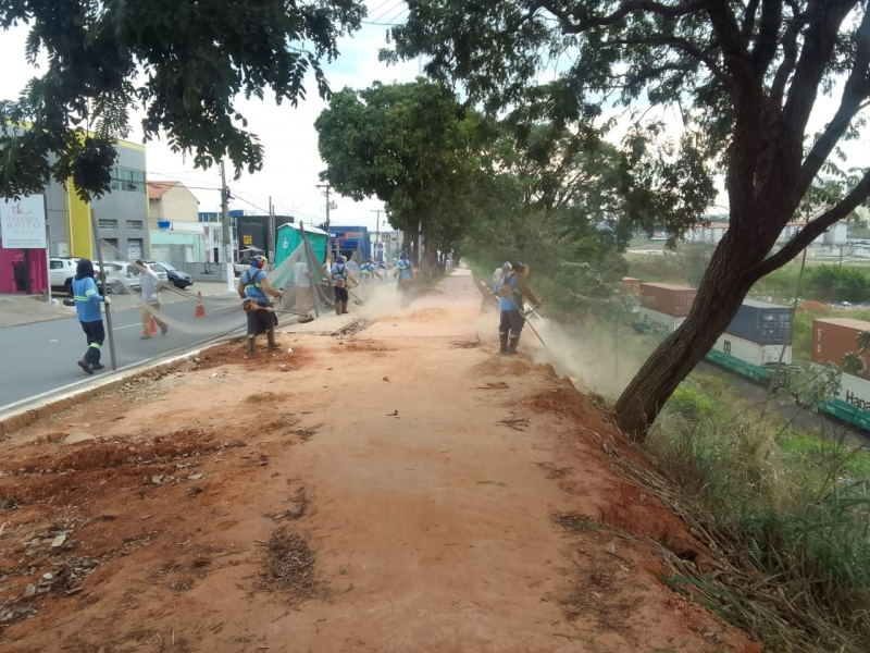 Prefeitura de Hortolândia intensifica mutirão de limpeza para evitar queimadas e preservar áreas verdes
