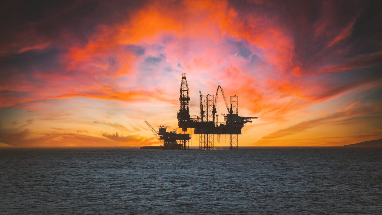 Exploração de Petróleo na Costa Brasileira é Essencial, diz Magda