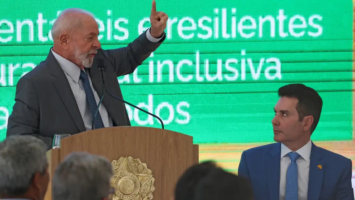 Lula anuncia R$ 41,7 Bilhões em investimentos para mobilidade e drenagem Urbana