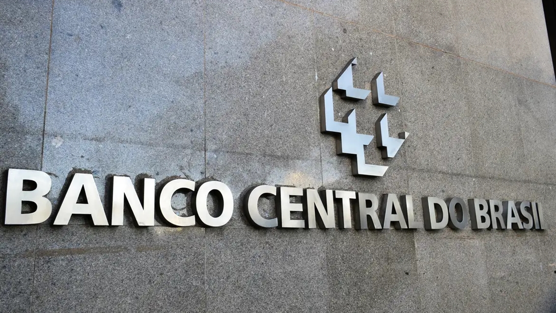 Mercado eleva previsão da Inflação para 4% em 2024
