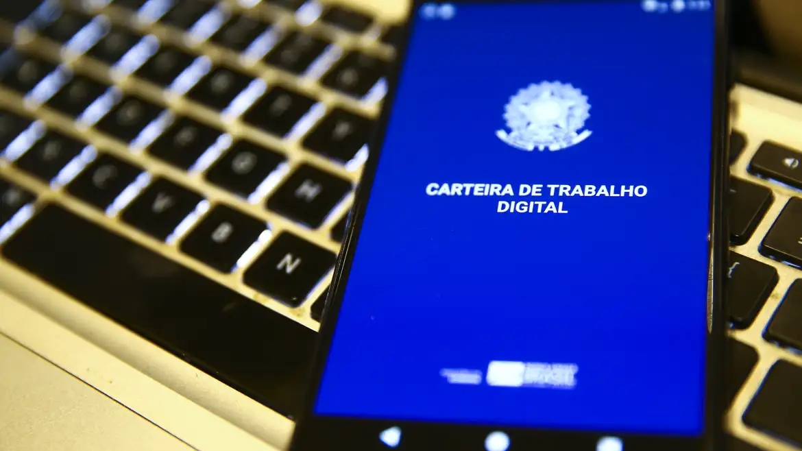 Brasil registra 201.705 novos empregos com Carteira Assinada em Junho